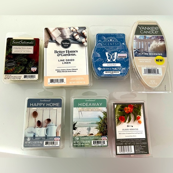 Various Brands Of Scented Wax Cubes. FREE Soy Candle Included with purchase - Picture 1 of 17